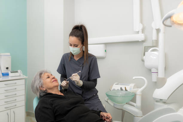 Best Emergency Tooth Extraction in Shorewood, IL